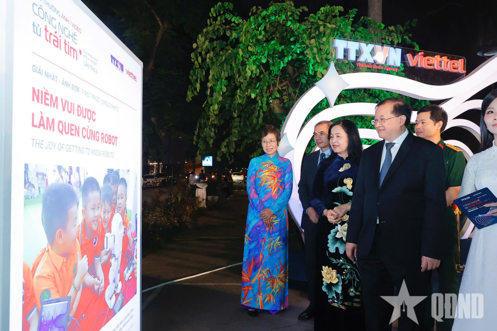 Đằng sau bức ảnh giải nhất cuộc thi ảnh 